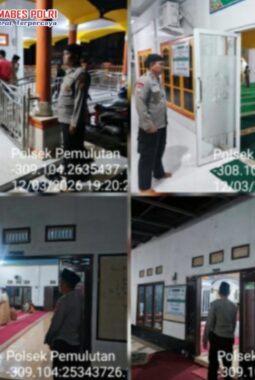 Personel Polsek Pemulutan Ogan ilir Laksanakan Pengamanan Sholat Tarawih