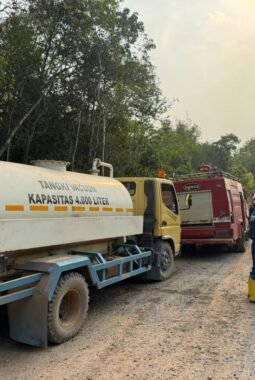 Operasi Aman Nusa II, Tim Gabungan Padamkan Karhutla Dekat Sumur Produksi Pertamina di Lembak