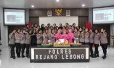 HUT ke-78 Polwan , Kapolres Rejang Lebong Berikan Apresiasi dan Potong Tumpeng
